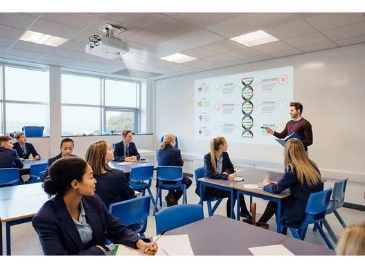 Epson EB-L210W Laser Projector – 4,500 Lumens WXGA Wireless - Image 2